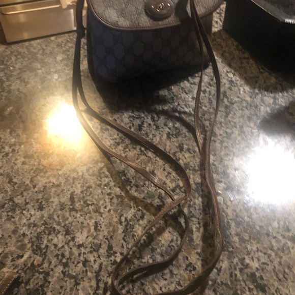 Gucci crossbody - Picture 7 of 16